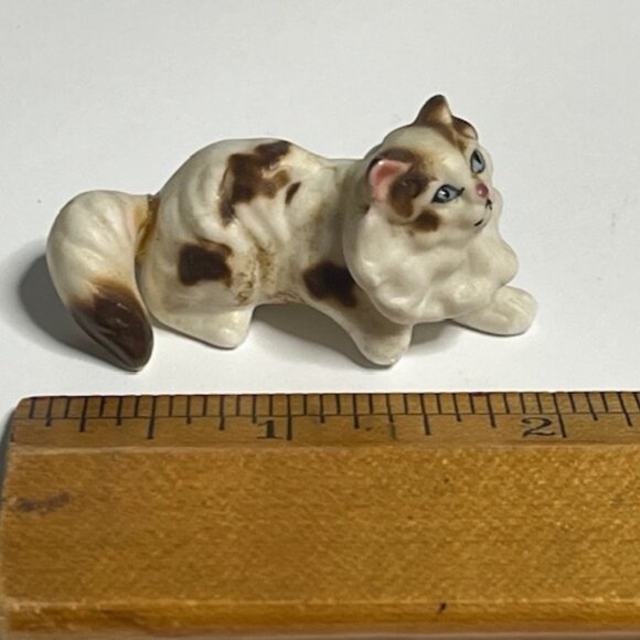 VTG Miniature Mama Cat & Kitten Porcelain Figurines White Brown Blue Eyes 2" - Picture 9 of 12